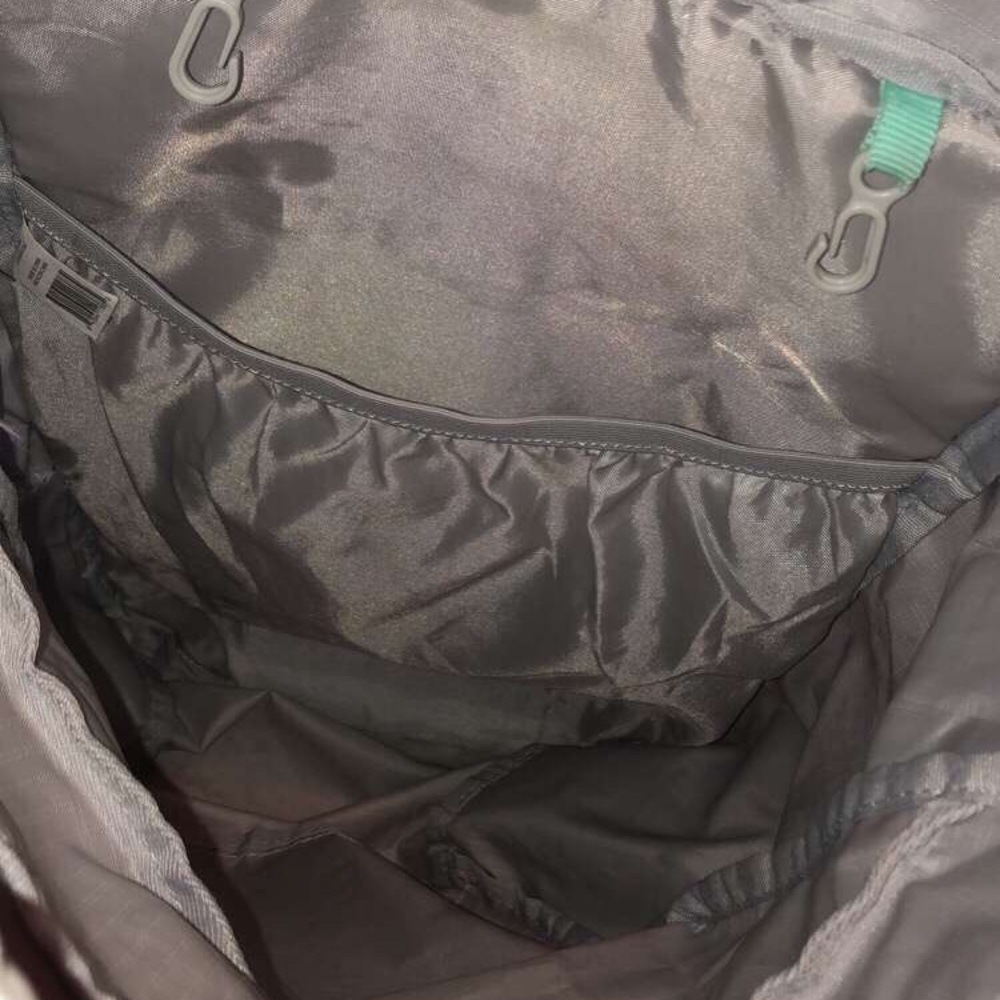 Hiking back pack - Picture 7 of 7